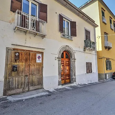 Montechiaro Sleeps 3 Air Con Wifi * Meta